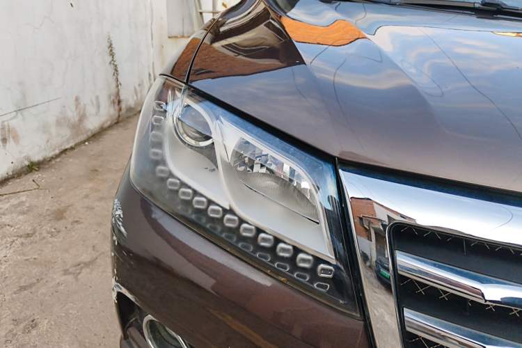 Used Haval H2 2016 Red-Label 1.5T Manual Two-Wheel Drive Luxury Model