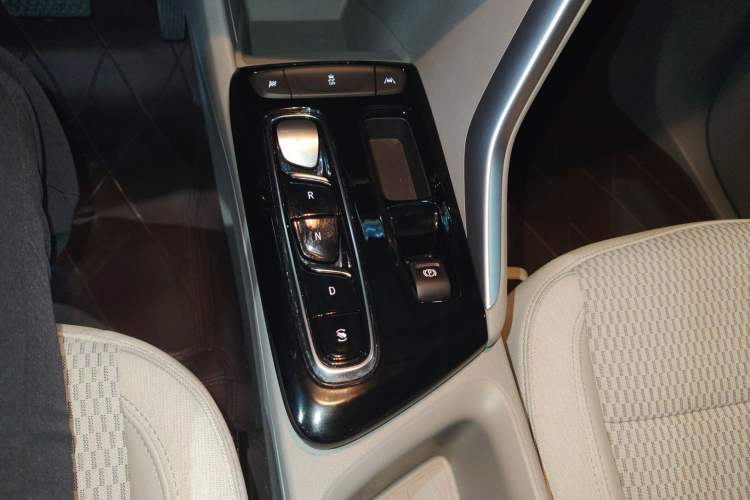 Used Buick Velite 7 2020 652E Connected Smart Edition