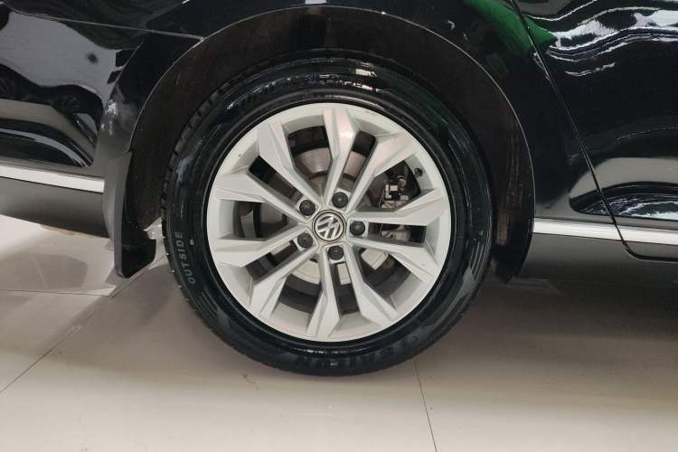 Used Volkswagen Magotan 2019 330TSI DSG Luxury Version China VI Standard
