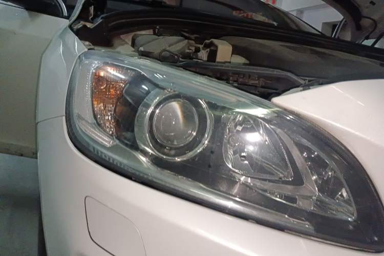 Used Volvo S60 2016 S60L T4 Zhiyuan Edition
