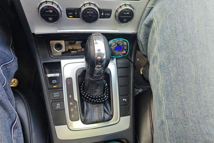 Used Volkswagen Magotan 2013 1.8TSI Luxury Model Gear Lever