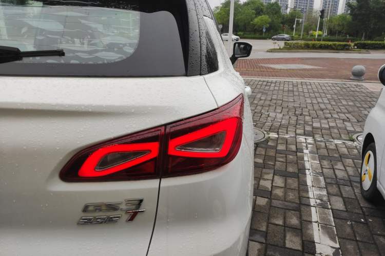 Used GAC Trumpchi GS3 2019 235T Automatic Elite Edition