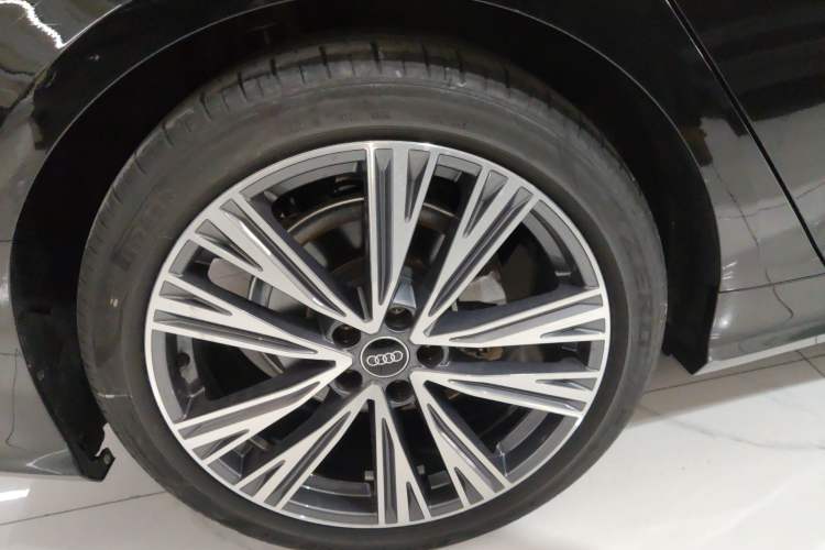 Used Audi A6L 2024 40 TFSI Luxury Dynamic Edition
