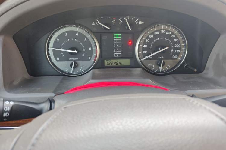 Used Toyota Land Cruiser  Instrument Cluster