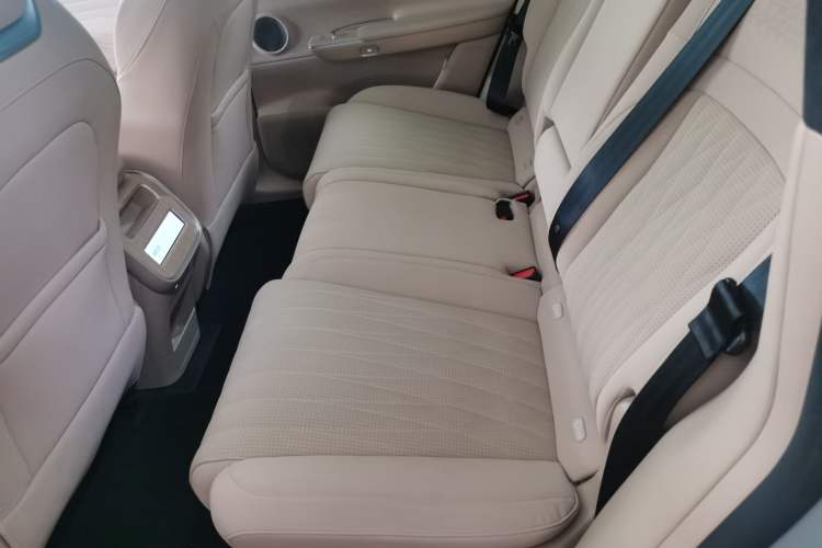 Used EXEED Star Era ET 2024 Extended-Range 240 Ultra All-Wheel Drive Left Rear Seat