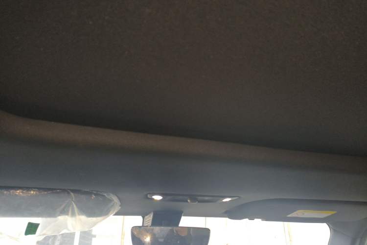 Used iCAR 03T 2024 501km Four-wheel Drive Long-Range Version
