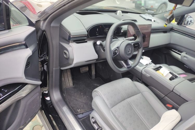 Used Zeekr 7X 2025 100 kWh Long-Range Rear-Wheel Drive with Intelligent Driving Features
