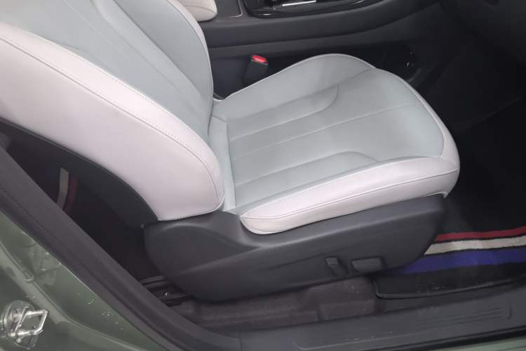 Used Venucia V DD-i 2023 110 km iE Version