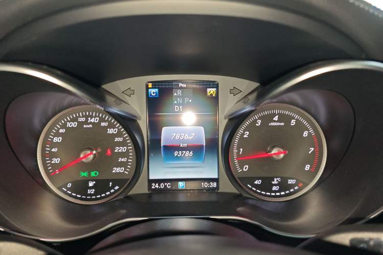 Used Mercedes-Benz GLC Coupe 2017 GLC 200 4MATIC Coupe SUV