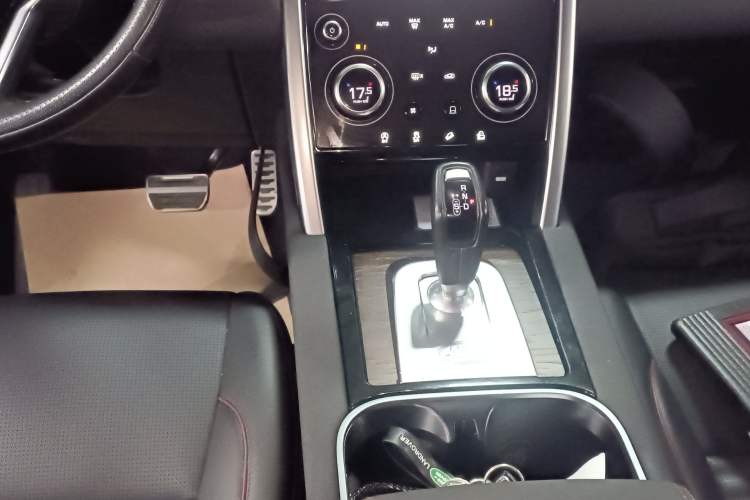 Used Land Rover Discovery Sport 2023 249 PS R-Dynamic S Performance Edition
