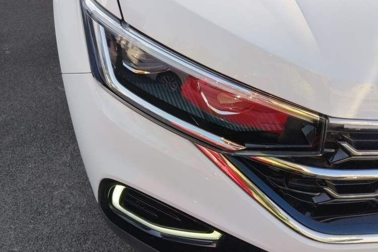 Used Volkswagen Tayron 2023 280TSI Two-Wheel-Drive Luxury Plus Advanced Version
