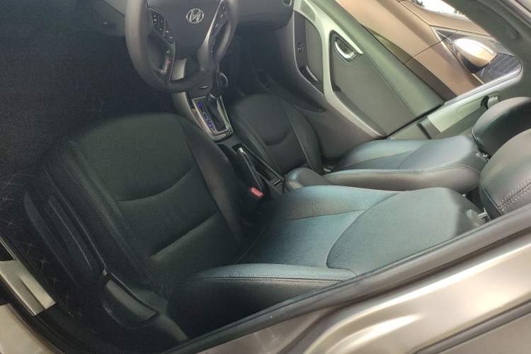 Used Hyundai Elantra (5th Generation / Langdong) 2016 1.6L Automatic Prestige Model Left Front Seat