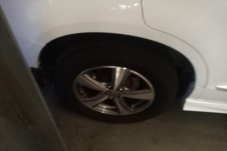 Used Haval H6 2016 Upgraded Model 1.5T Manual Two-Wheel Drive Elite Version
