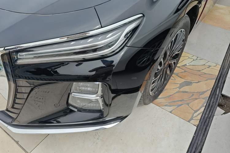 Used Hongqi H5 2024 2.0T Automatic Smart Connect Flagship Edition
