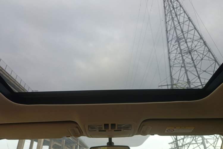 Used Toyota Highlander 2017 2.0T Four-Wheel Drive Luxury Edition 7 Seats Headliner