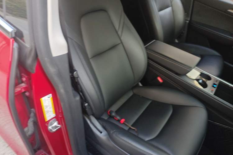 Used Tesla Model Y 2021 Long-Range All-Wheel-Drive Version