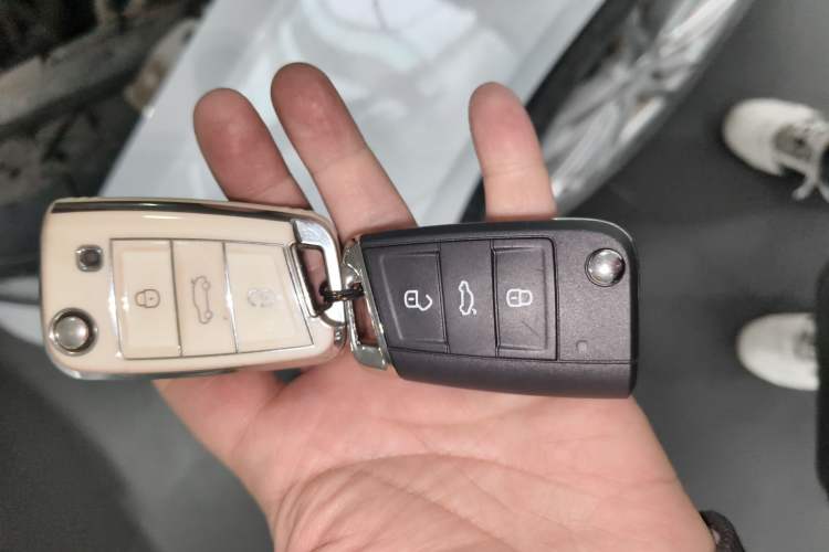 Used Volkswagen Golf Sportsvan 2016 230TSI Automatic Luxury Version