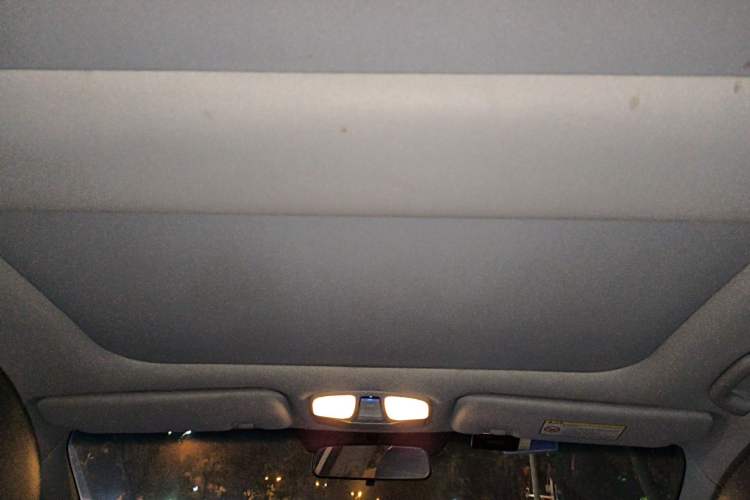 Used Hyundai Sonata 2015 Classic 2.4L Automatic Leading Edition China IV Standard