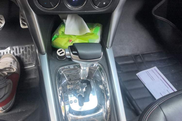 Used Citroen C3-XR 2015 1.6THP Automatic Pioneer Model Gear Lever