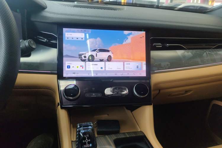 Used Lynk & Co 09 EM-P 2023 2.0TD EM-P Long-Range Version PM 7-Seater