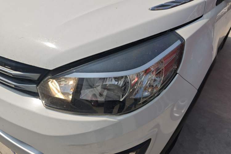 Used Haval H1 2016 Red-Label 1.5L AMT Luxury Model