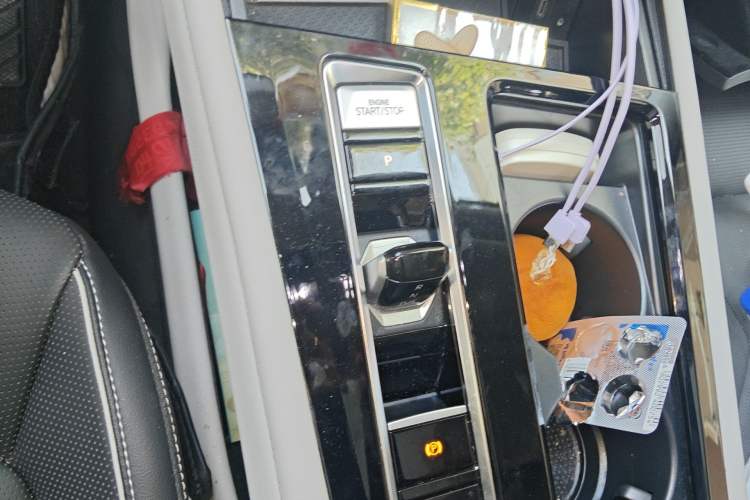 Used Volkswagen Teramont 2024 380TSI All-Wheel Drive Longyao Edition Gear Lever