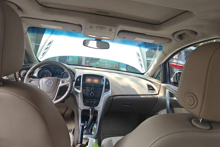 Used Buick GT 2010 GT 1.6L Automatic Fashion Edition