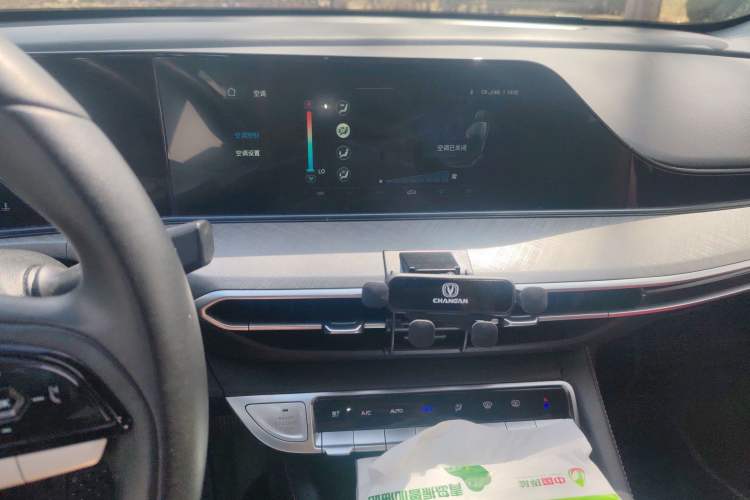 Used CHANGAN Eado 2022 PLUS Blue Whale NE 1.4T GDI DCT Prestige Edition Audio And AC Panel