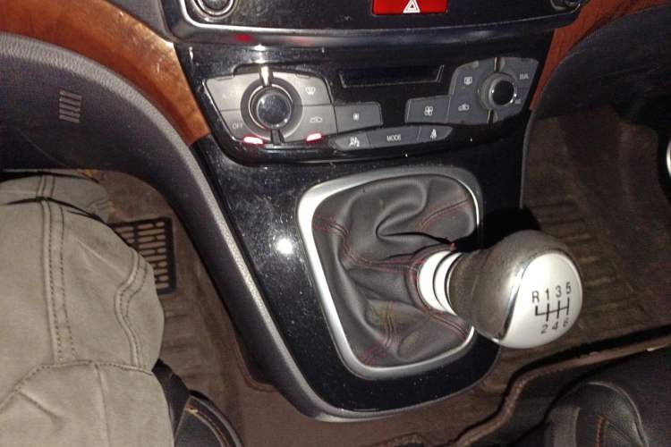 Used Haval H6 2015 Sport Edition 1.5T Manual Two-Wheel Drive Elite Model