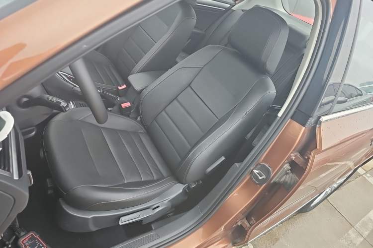 Used Volkswagen Bora 2018 1.5L Automatic Comfort Model Left Front Seat