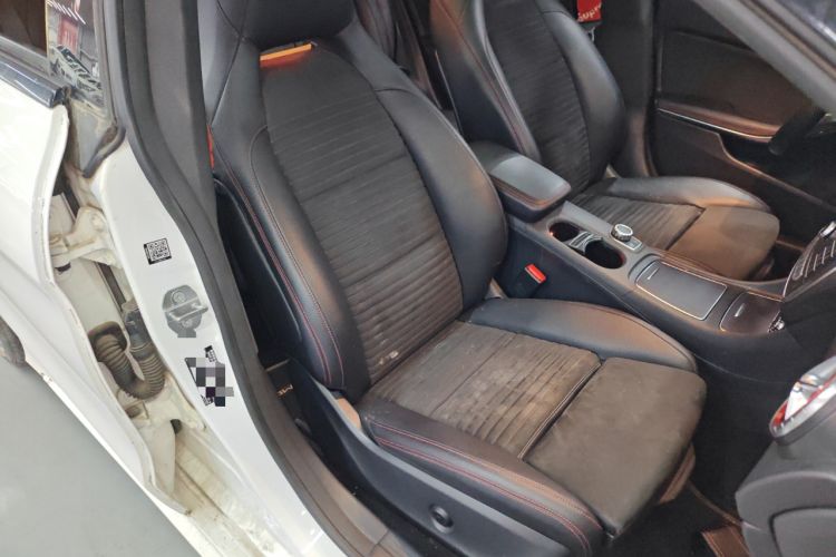 Used Mercedes-Benz CLA 2018 CLA 220 4MATIC
