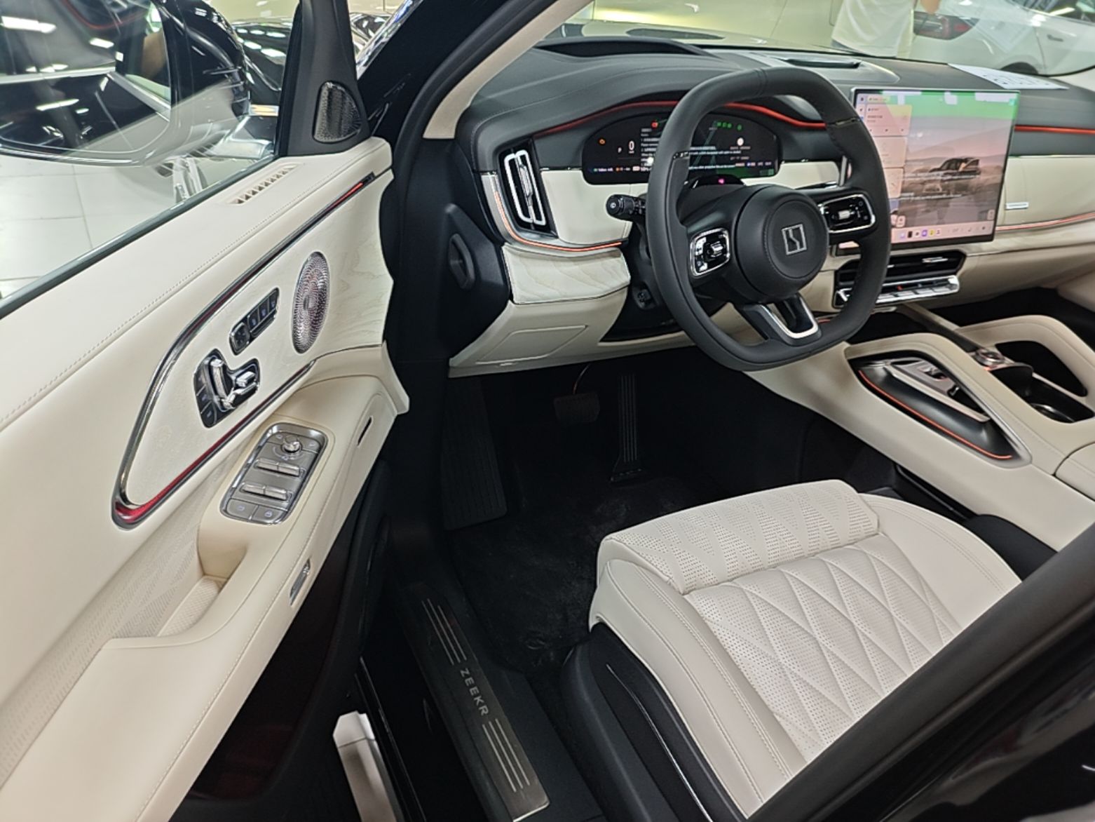 Zeekr 8X 2026 Model Max Edition 55kWh — снимка 18