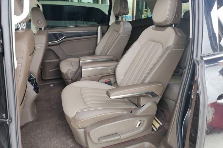 Used Volkswagen Viloran 2023 Revised Version 380TSI Luxury Edition