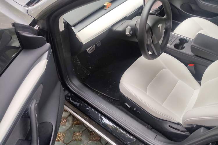 Used Tesla Model 3 2022 Performance High-Performance All-Wheel-Drive Version Driver Seat