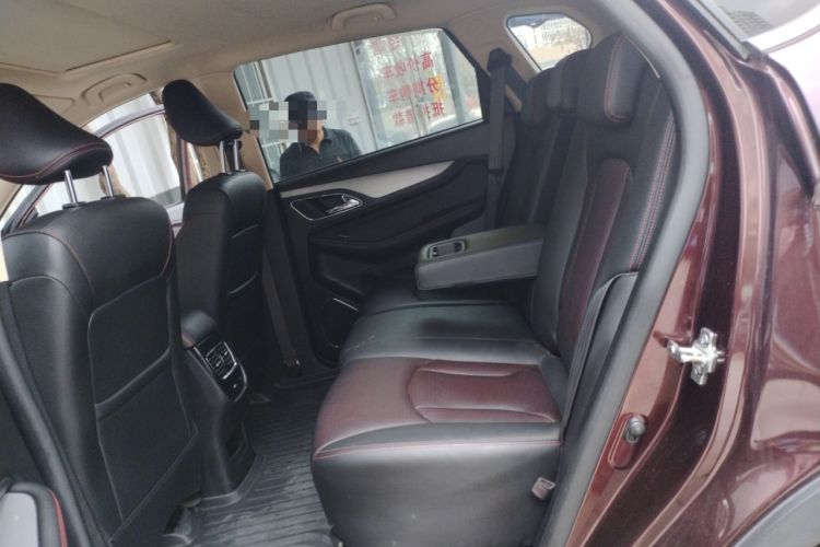 Used Baojun 560 2016 1.8L Manual Luxury Edition Left Rear Seat