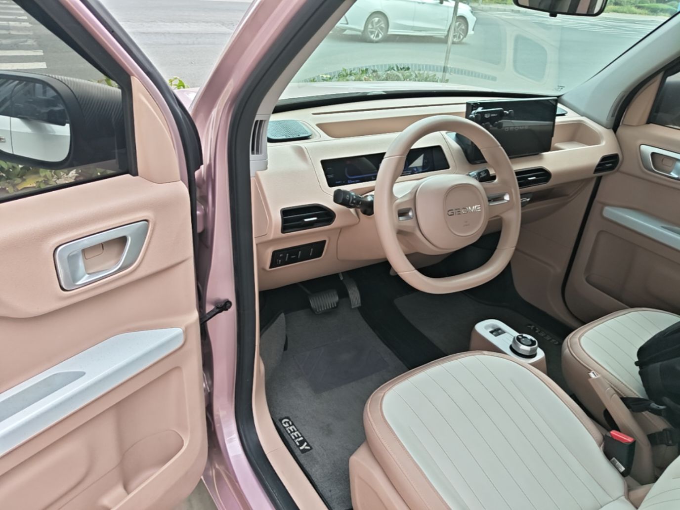 Geely Galaxy Panda 2023 Panda Mini 200km Endurance Bear — снимка 18