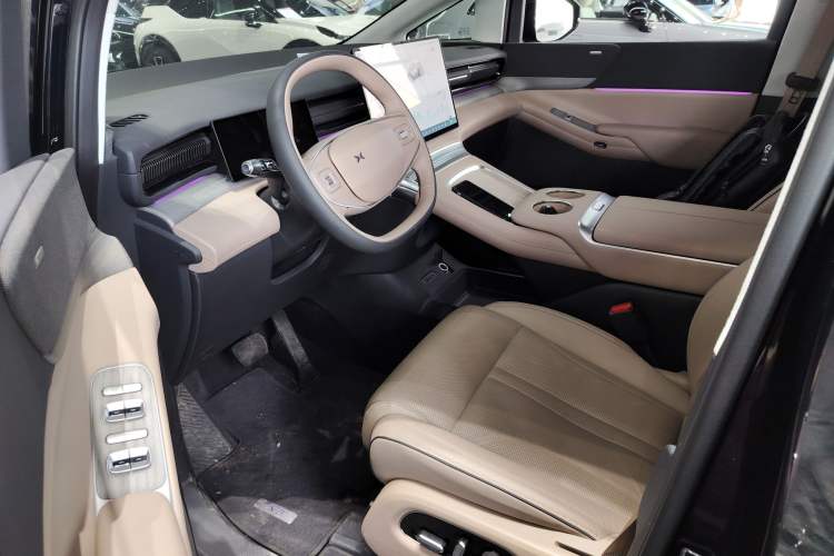 Used XPeng X9 2025 740 Ultra-Long Range Max