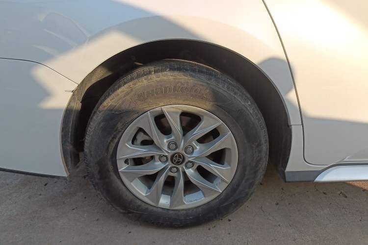 Used Toyota Granvia 2023 2.5L Hybrid Comfort Edition
