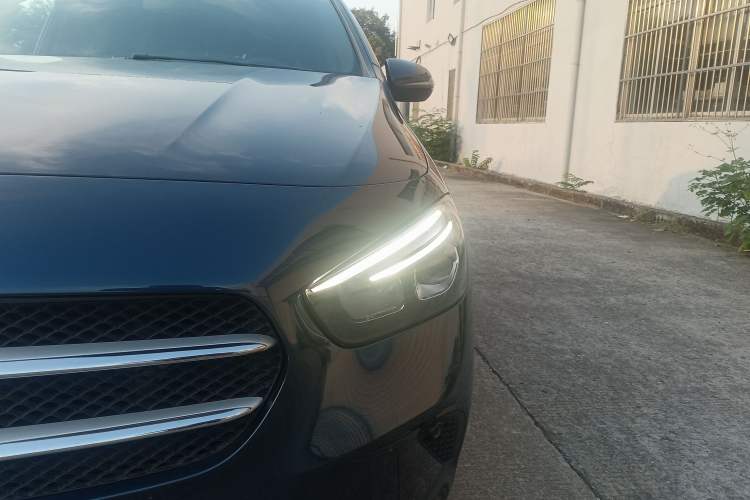 Used Mercedes-Benz B-Class 2021 B 200 Sport Edition