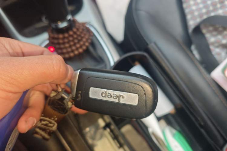 Used Jeep Compass 2017 200T Automatic Family Edition