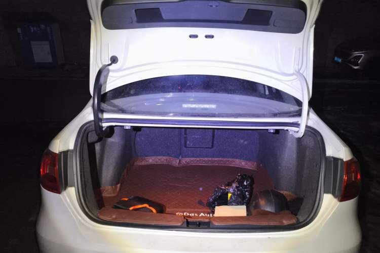 Used Volkswagen Sagitar 2014 1.4TSI Automatic Luxury Model