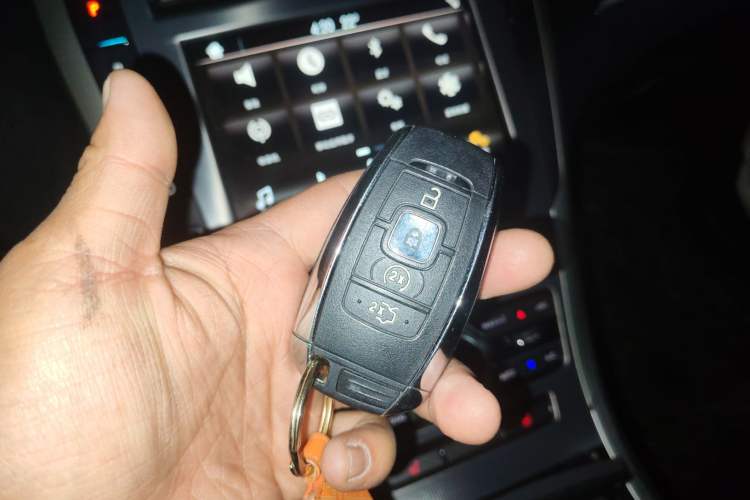 Used Lincoln MKZ 2018 2.0T Premium Edition
