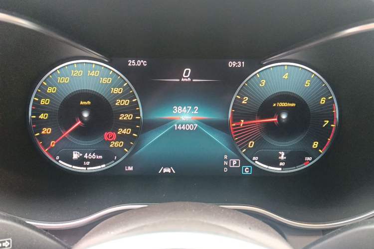 Used Mercedes-Benz GLC 2020 Facelift GLC 300 L 4MATIC Dynamic Edition Instrument Cluster