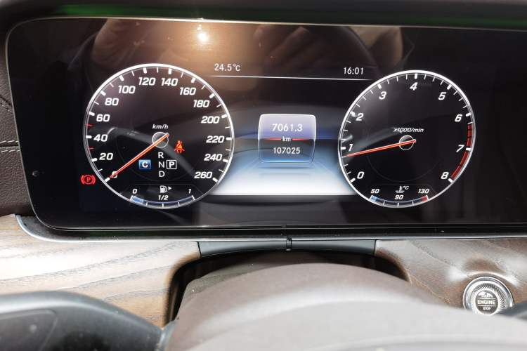 Used Mercedes-Benz E-Class 2019 E 300 L Luxury Model Odometer Close Up