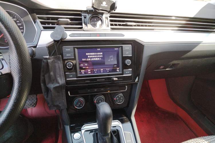 Used Volkswagen Magotan 2018 330TSI DSG Advanced Model