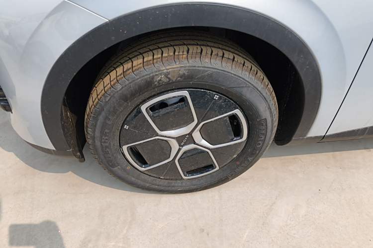 Used AION UT 2025 330 Starlight Edition