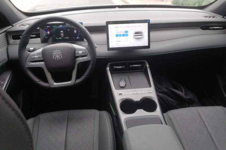 Used BYD Qin PLUS 2026 DM-i 210KM Progressive Model