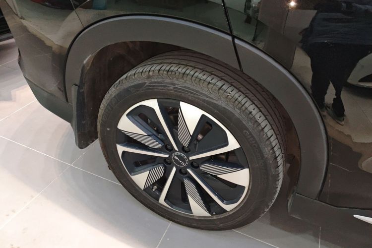 Used BYD Song PLUS New Energy 2025 EV Intelligent Driving Edition 520km Luxury Model
