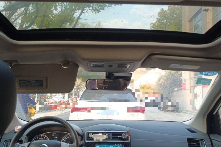 Used Nissan Tiida 2019 1.6L CVT Smart Drive Version China VI Standard