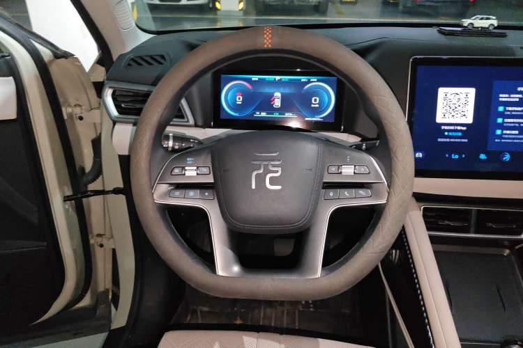 Used BYD Yuan UP 2024 401KM Leading Edition
